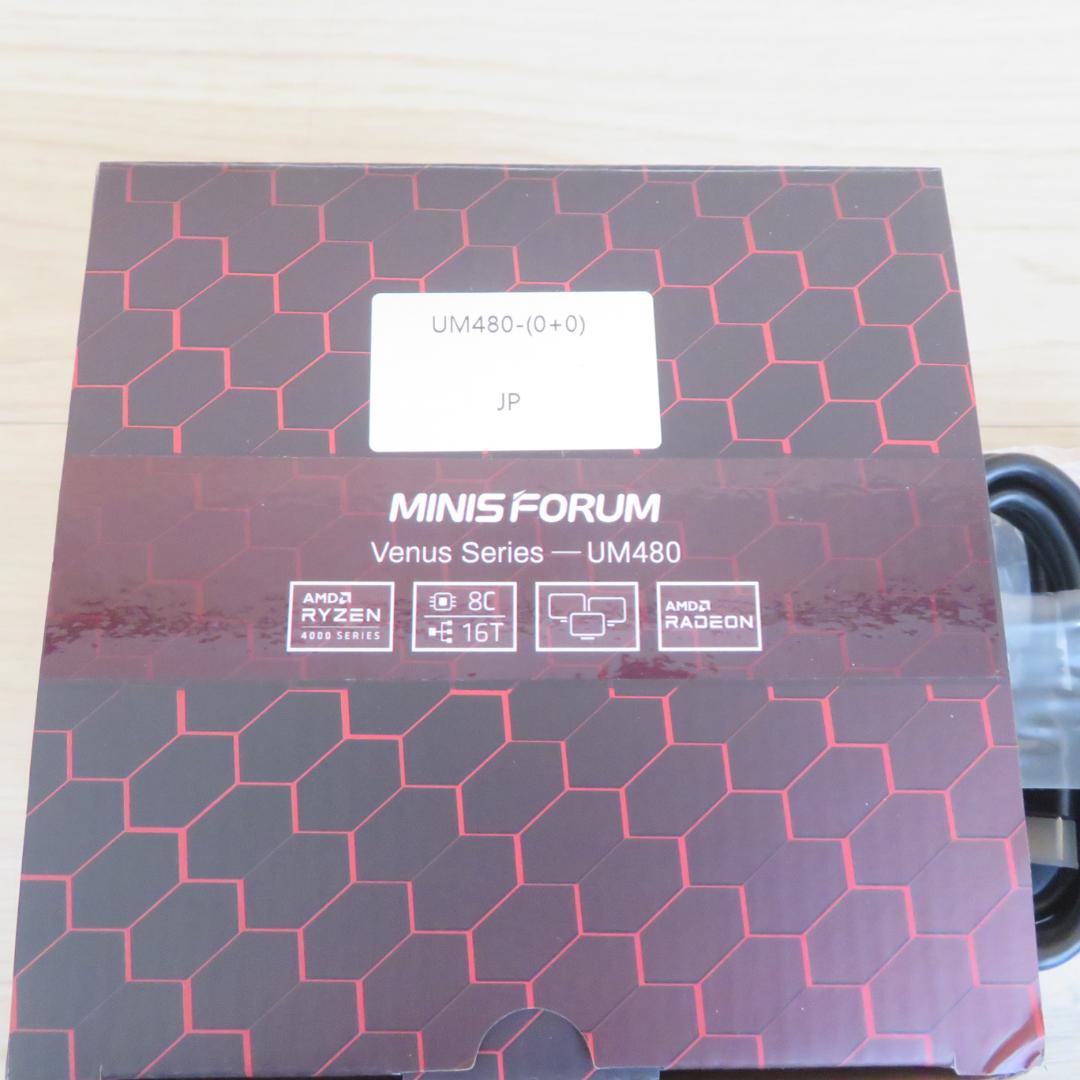 MINISFORUM UM480 Ryzen7 4800U ミニPC 16GB