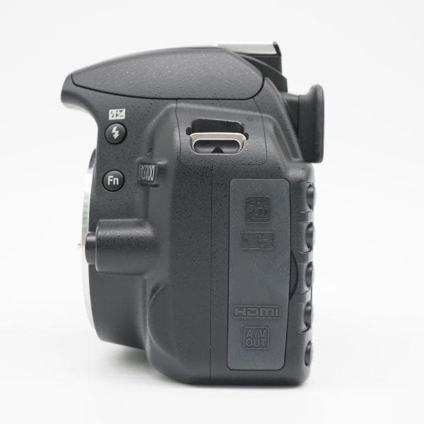 ショット数3,014！■ほぼ新品■ NikonD3100