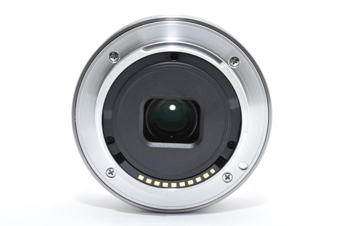 ソニー SEL16F28 カメラレンズ 16mm f2.8 シルバー Sony