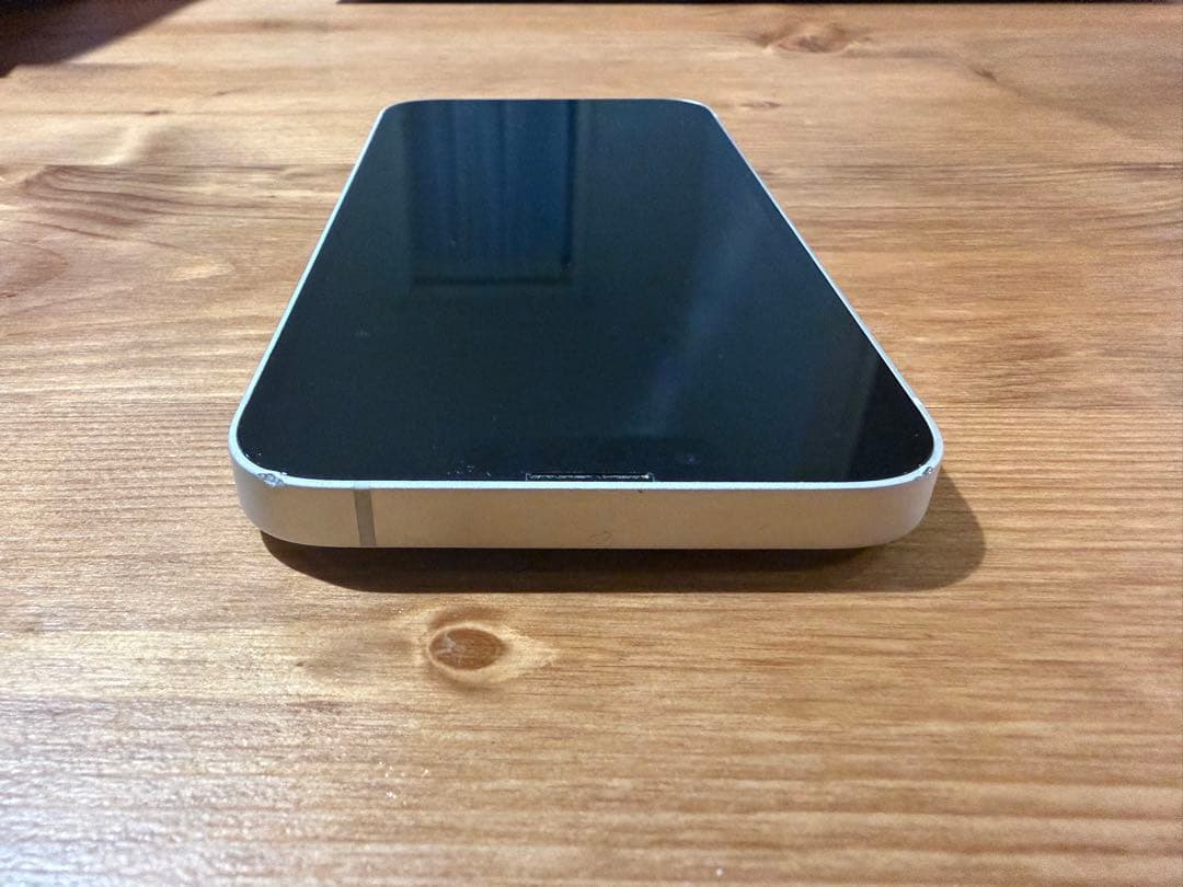 iPhone 13 スターライト 128GB