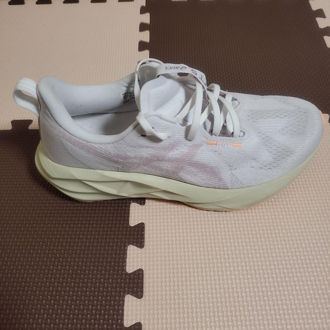 asics ノヴァブラスト5 26.5cm