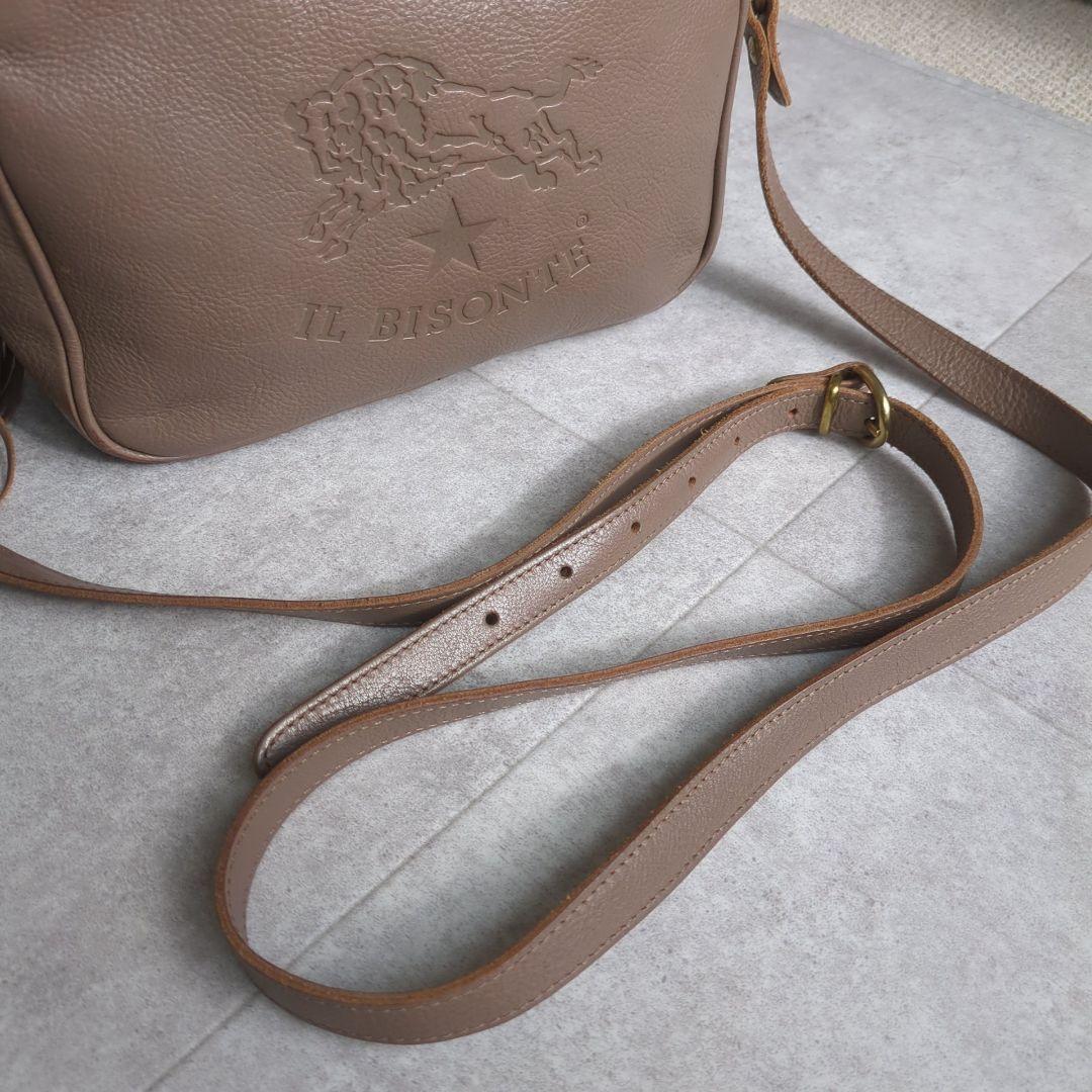 美品✨ イルビゾンテ 本革 ショルダーバッグ カメラバッグ デカロゴ フリンジ