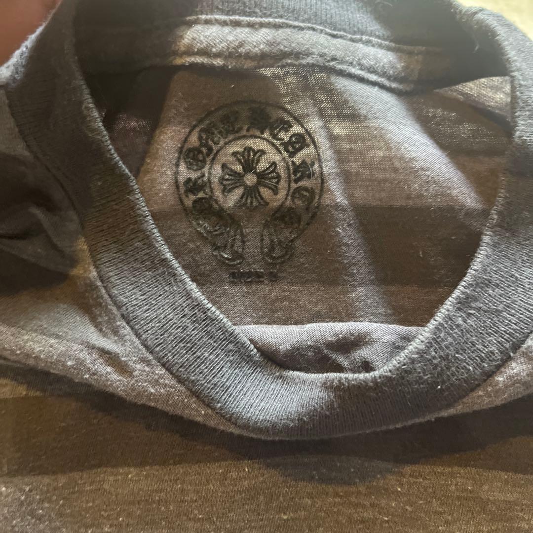 クロムハーツ　ダークグレー ストライプ Tシャツ　※A22