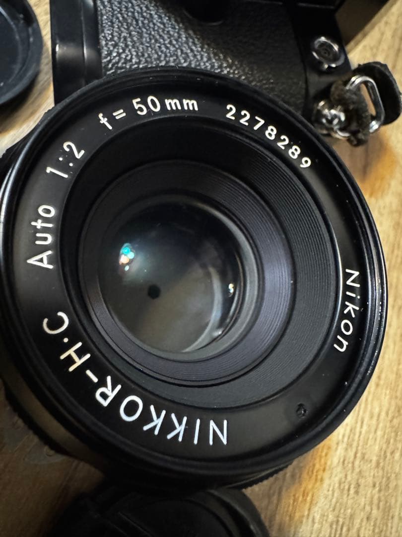 Nikon F2 一眼レフカメラフィルムカメラ　フィルム付き　取り扱い説明書付き