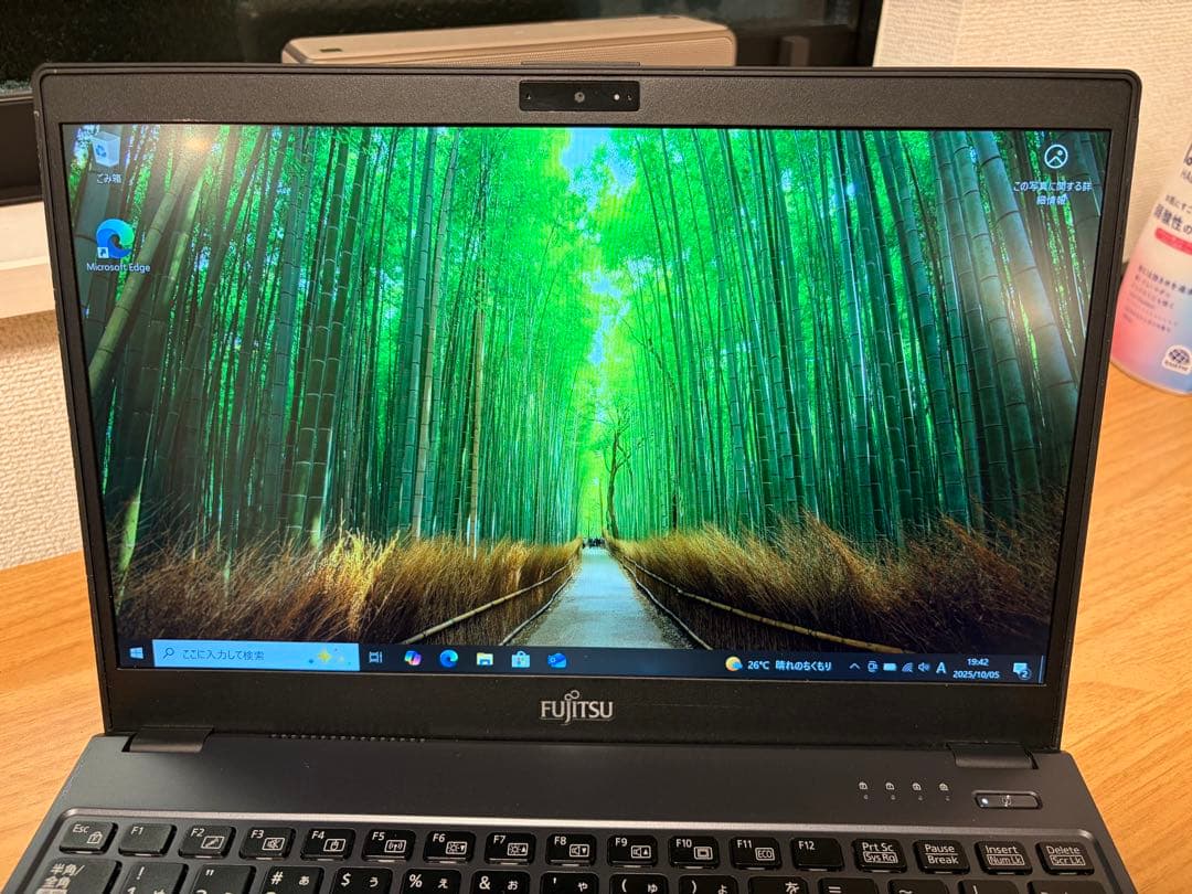 Windowsノート本体 LIFEBOOK U i5-7300U/8GB/256GB SSD