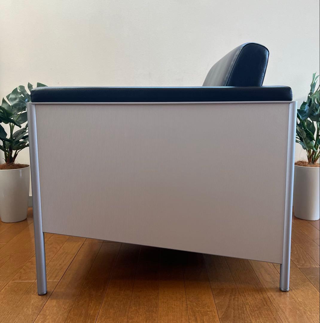 イトーキ　MEZZO ラウンジチェア　① 本革　21万　モダン　シングルソファ