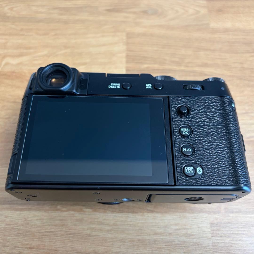 FUJIFILM x100ⅵ美品｜シャッター5700｜純正PRF49付