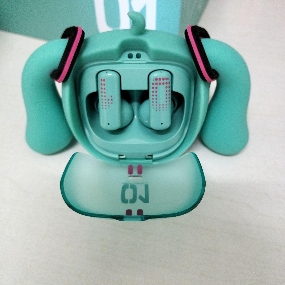 【美品】初音ミク × ビリビリ　限定ワイヤレスイヤホン cube face