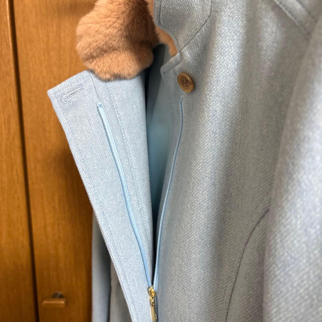 LA JOCONDE 水色ファー付きピーコート