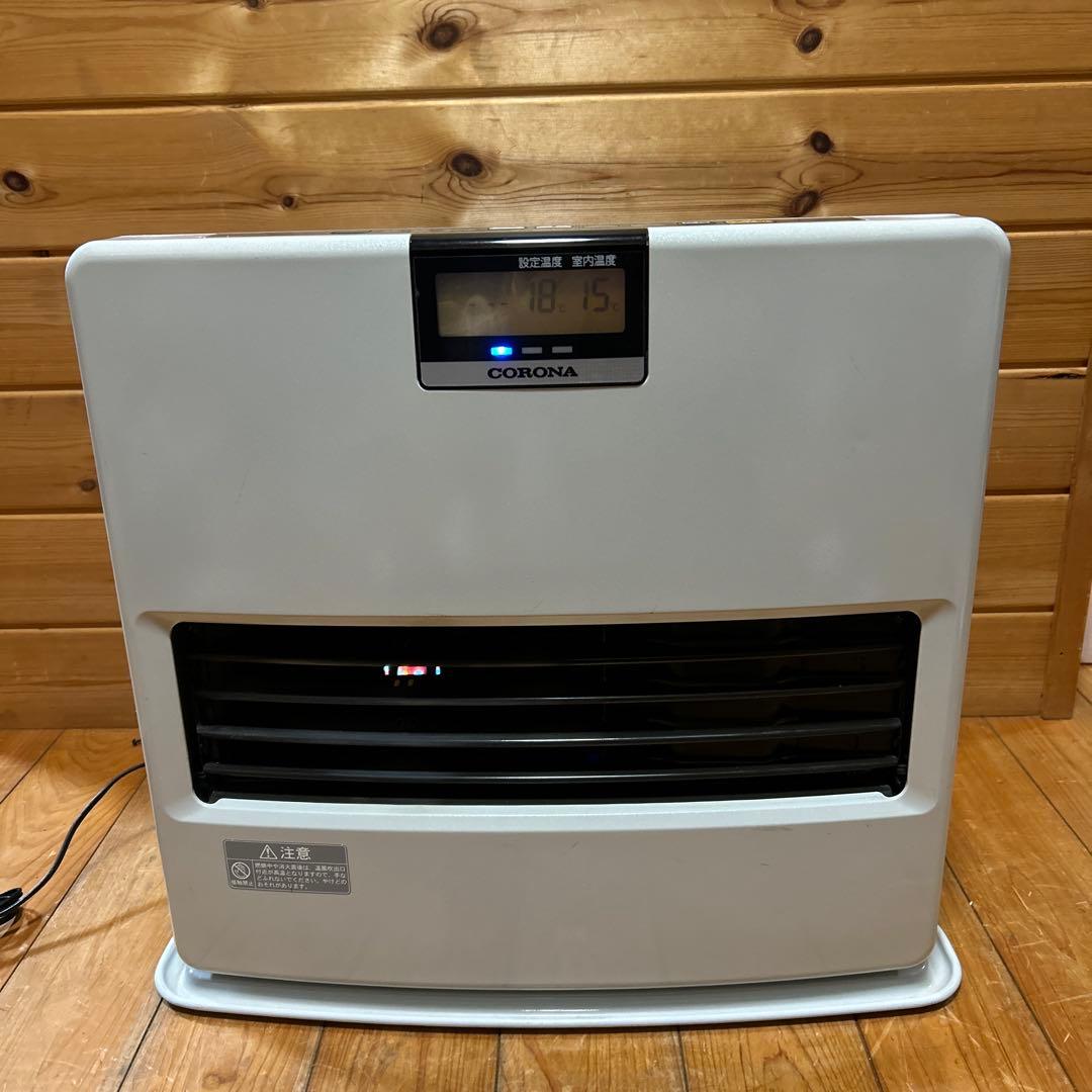 ￼￼￼シャッター式コロナ石油ファンヒータ －FH-EX4611BY 2011年製