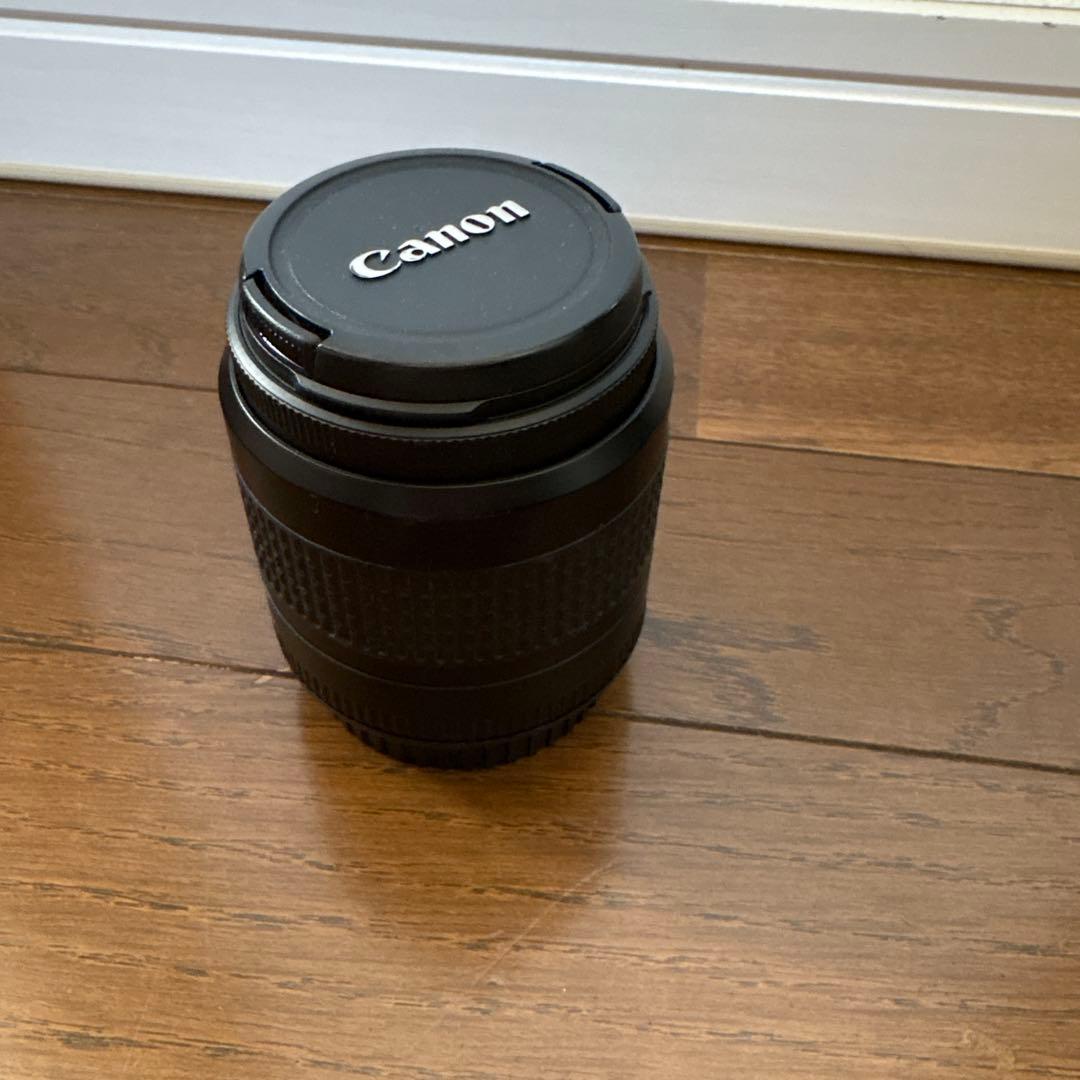 Canon NEW EOS KISS EF35〜300一眼レフカメラ　レンズ2本