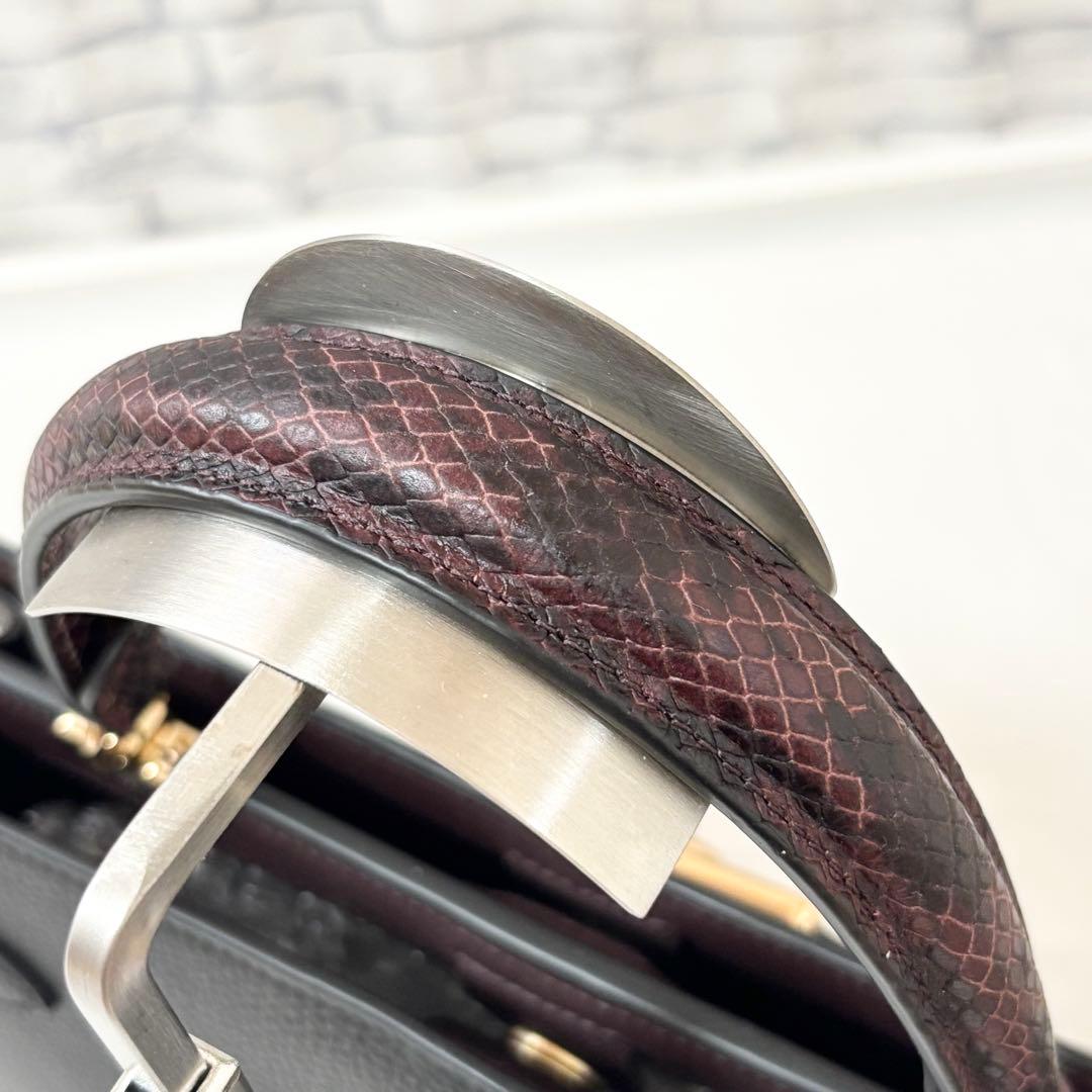 未使用級✨COACH コーチ・2wayバッグ レザー ターンロック ブラック