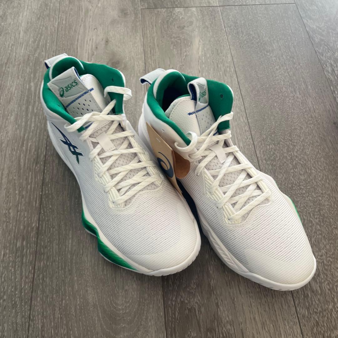asics バスケットボールシューズ　NOVA SURGE2 27センチ