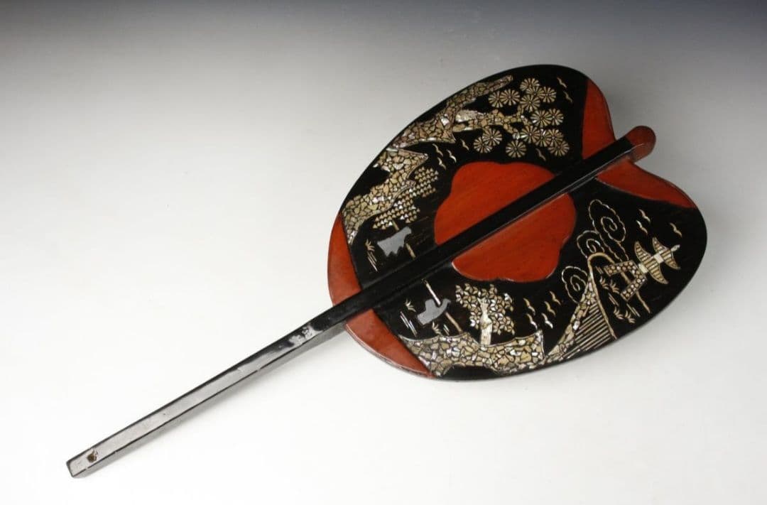 江戸期 漆塗螺鈿細工軍配 采配 大相撲 行司 時代武具 武士道 刀 侍 戦 扇子