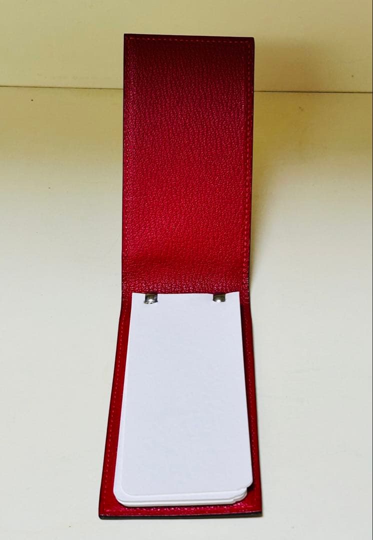 HERMÈS レッド メモ帳(付け替えリフィル付)