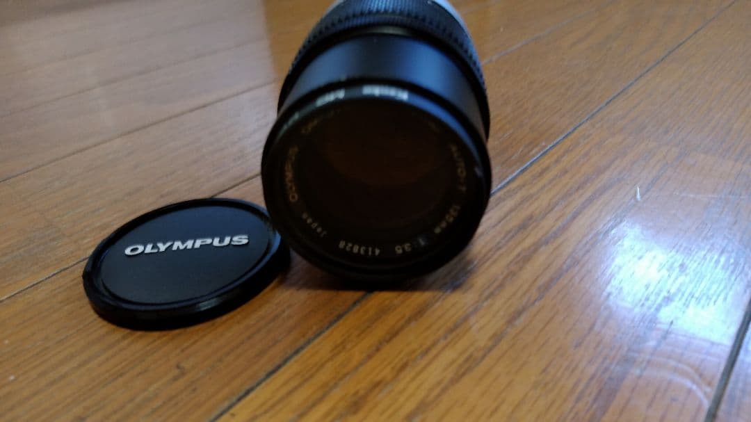 一眼レフカメラ　本体、望遠レンズ、広角レンズ、一式