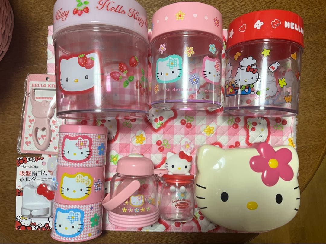 レア　キティ　キッチン　シュガーポット　缶　いちご　赤　カオハナ　千鳥　ケース