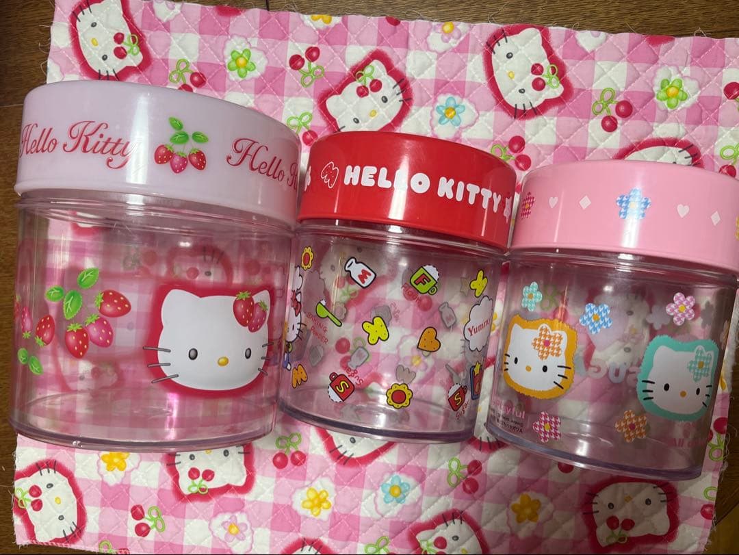 レア　キティ　キッチン　シュガーポット　缶　いちご　赤　カオハナ　千鳥　ケース
