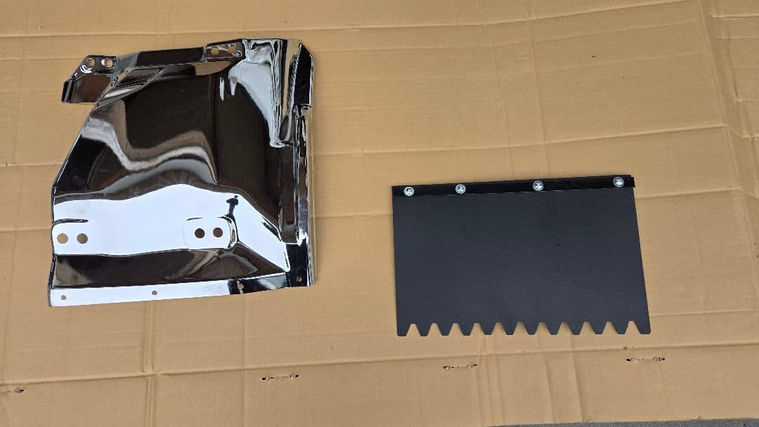 07エルフ標準、ローキャブ用フロント泥よけメッキ(ダンプ用前期用）