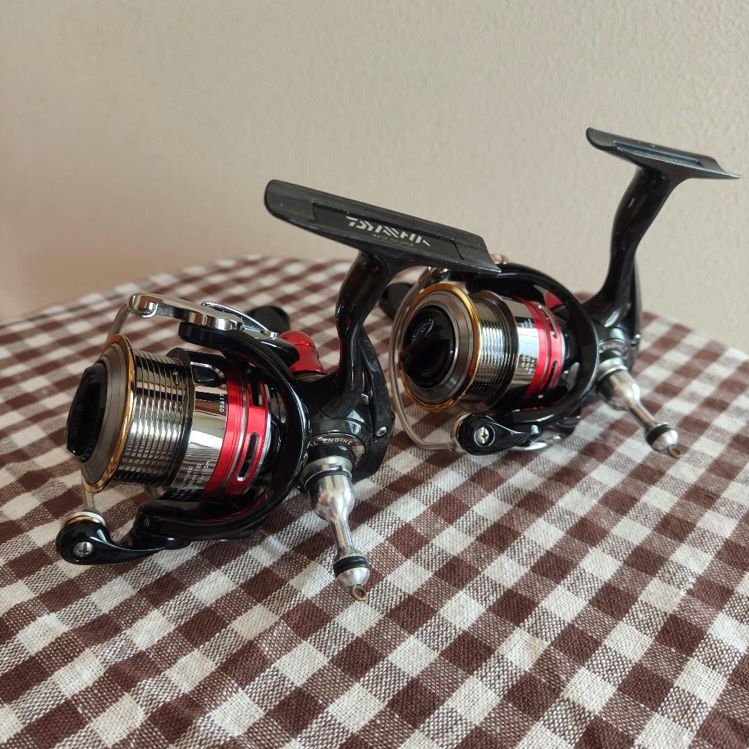 【2台セット】 ダイワ 13イージス2004【軽量リールスタンド付き】AEGIS