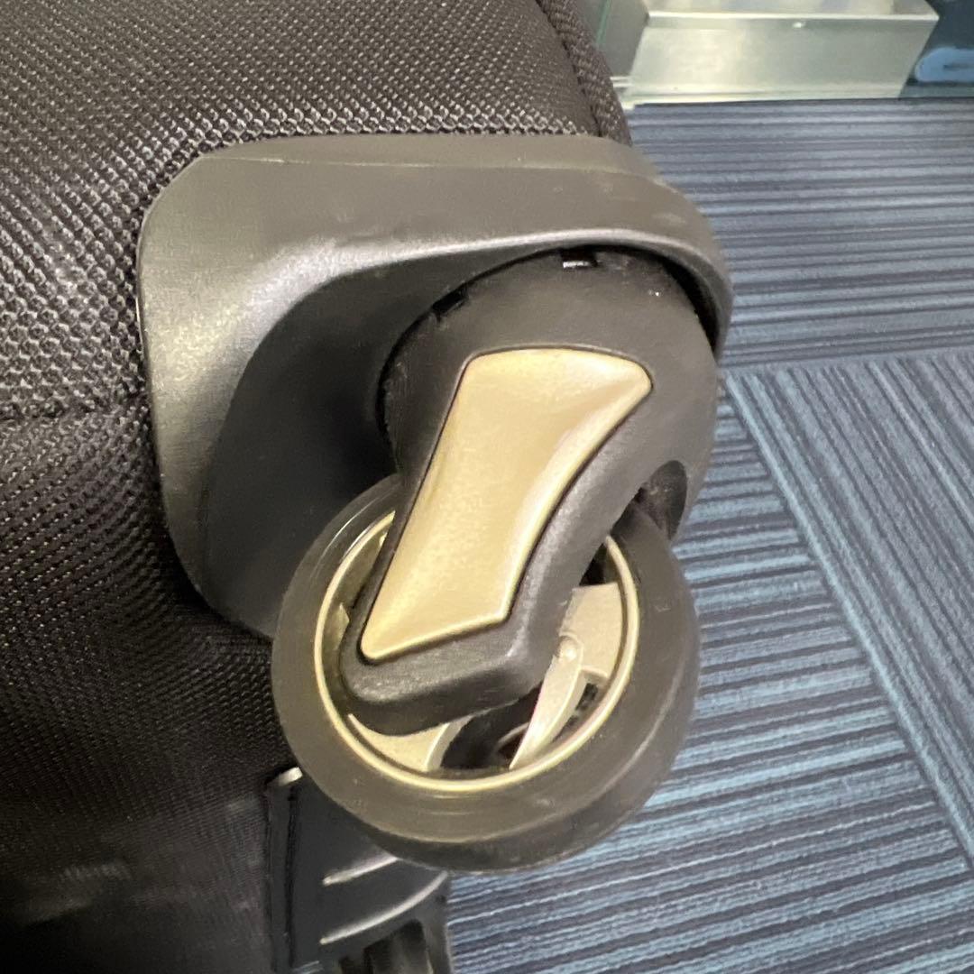 トラベルプロ　フライトクルー5 航空関係者用　Travelpro 21インチ