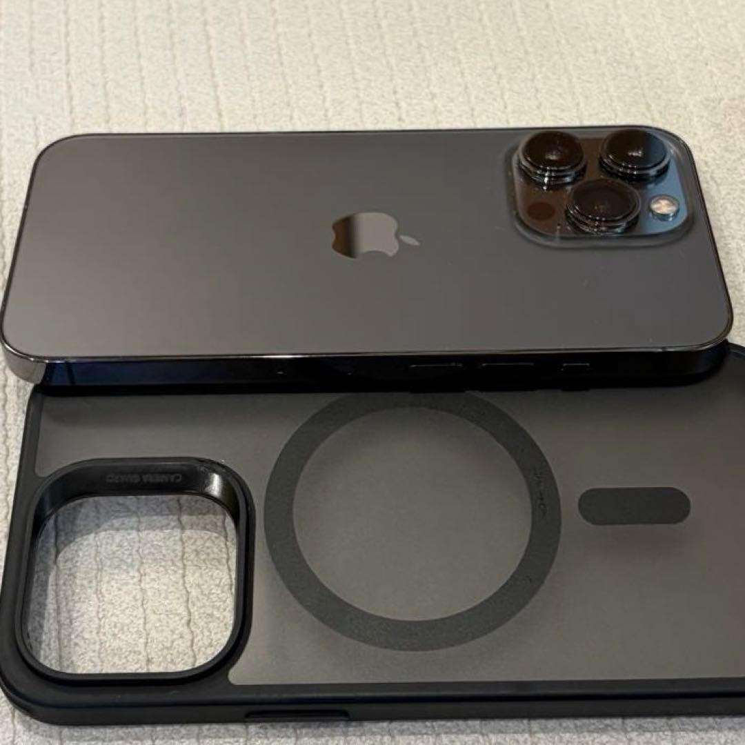 iPhone 13 Pro 256GBグラファイト ケース付きバッテリー90%