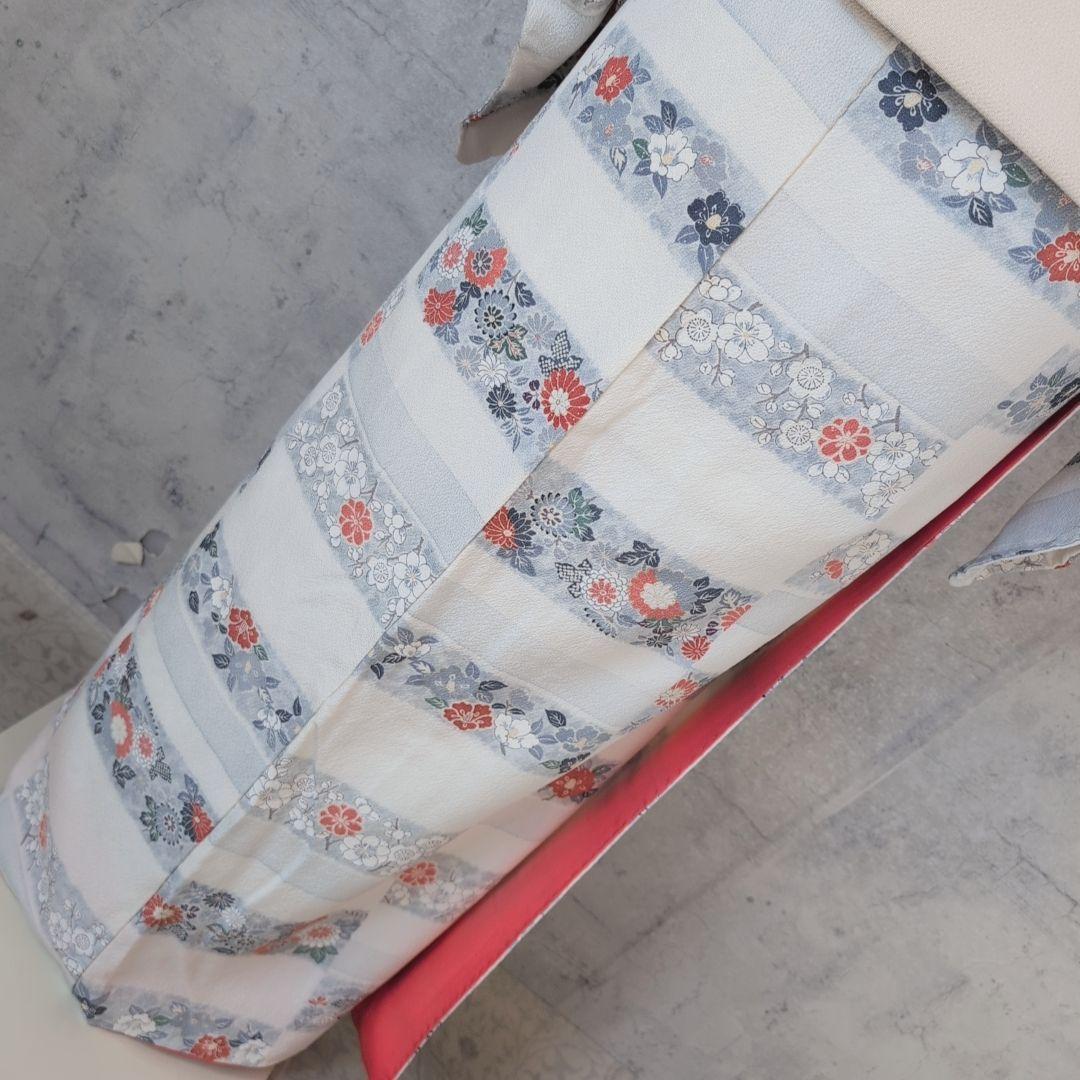 小紋　フルセット　着物　正絹　花　白地　可愛い　帯辻ヶ花　E2