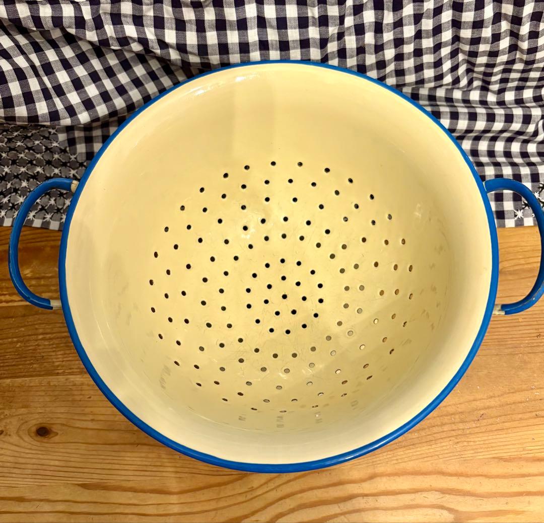 ◆希少美品◆イギリスアンティーク ホーローコランダー　クリーム×ブルー