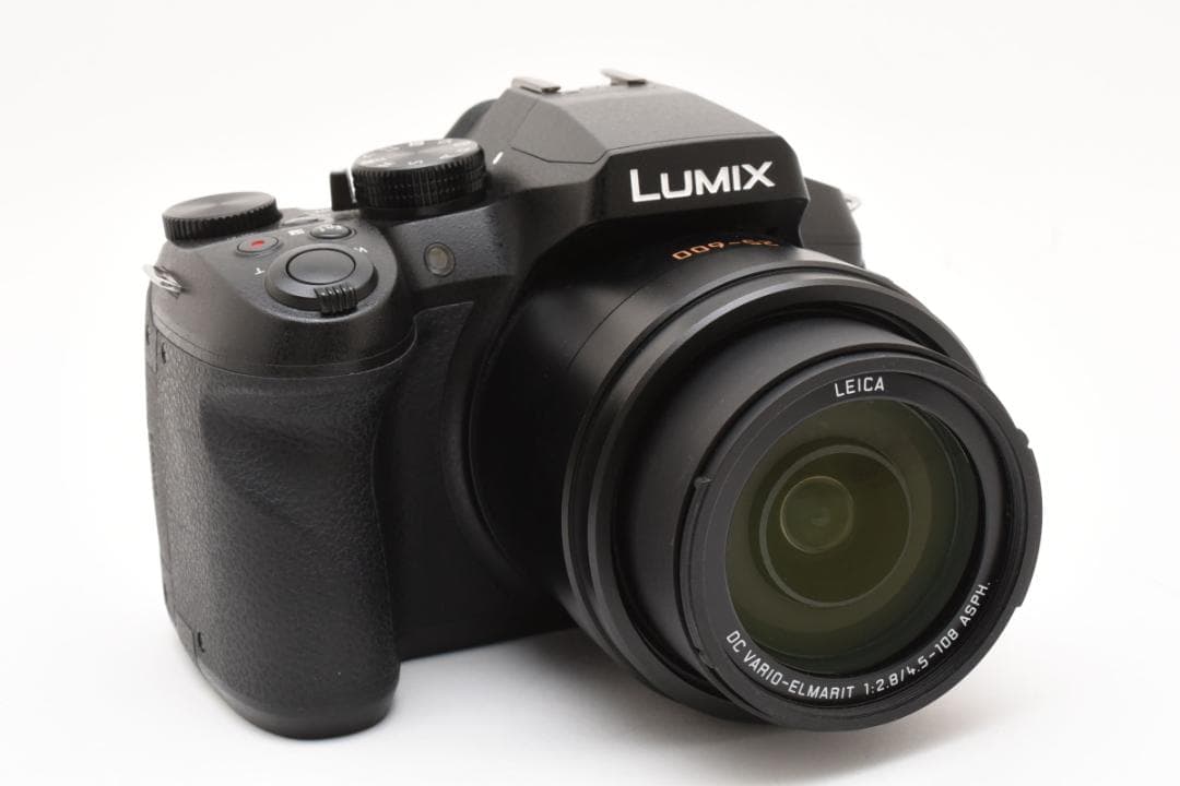 Panasonic LUMIX DMC-FZ300 シャッター数4596回