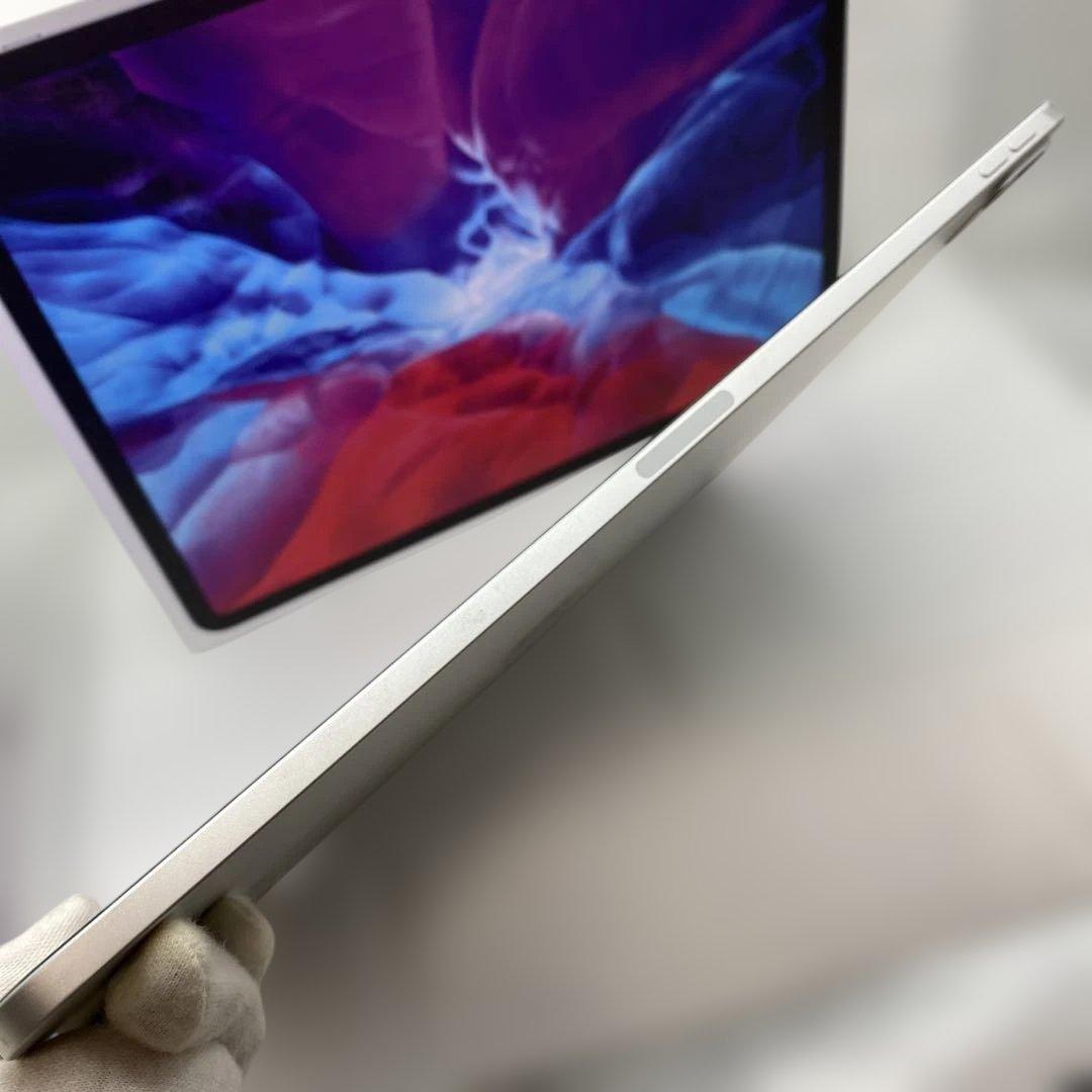 極美品iPad Pro12.9 第4世代 Wi-Fi 128GBバッテリー92％