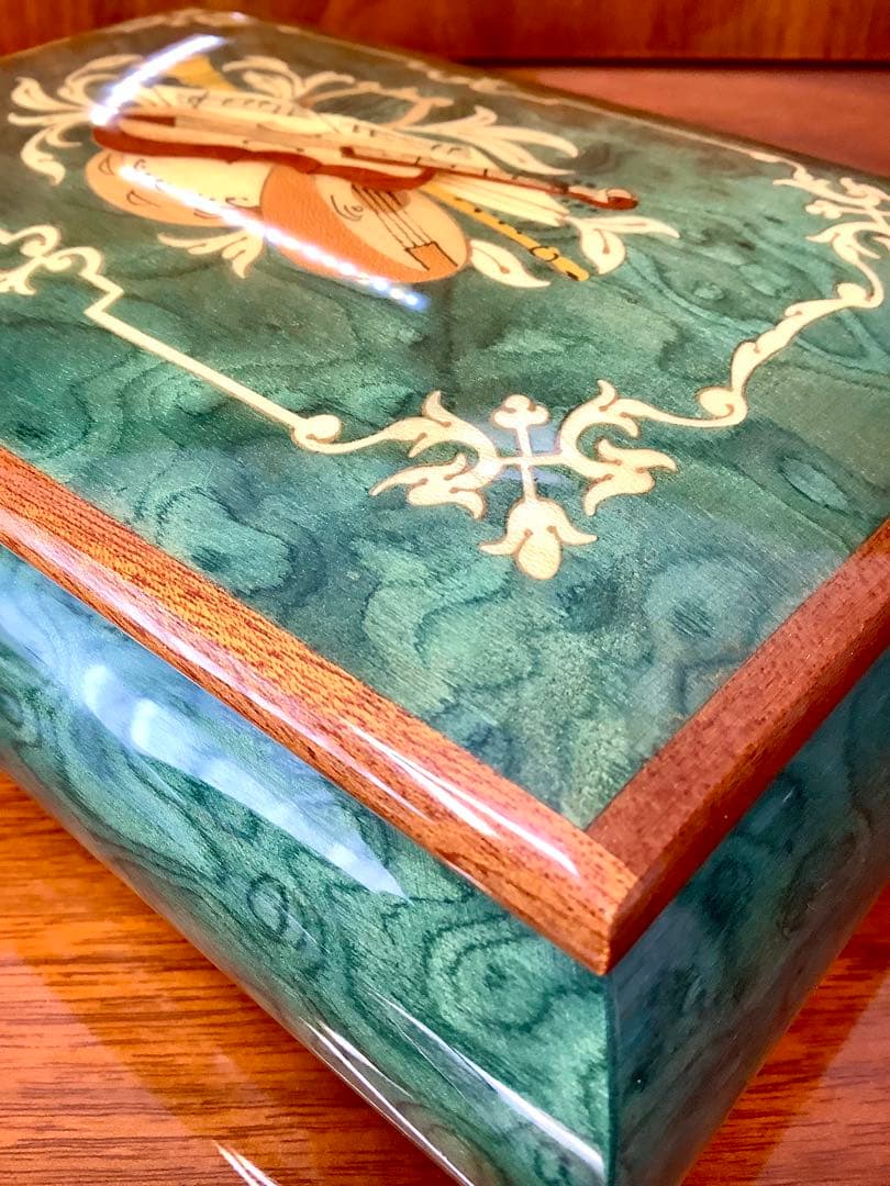 イタリア製【オルゴール】