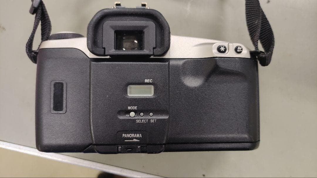 フィルムカメラ 動作未確認ジャンク扱 canon EOS Kiss +望遠レンズ