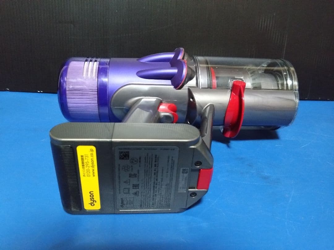 最終値下げ！dyson 大人気機種digitalslimfluffy SV-18