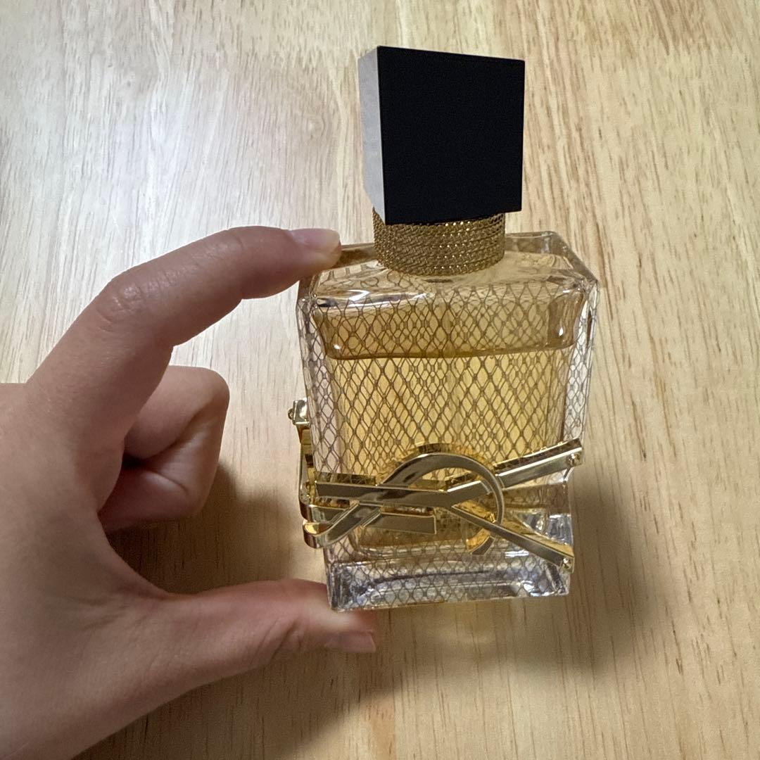 YVES SAINT LAURENTLIBRE 香水