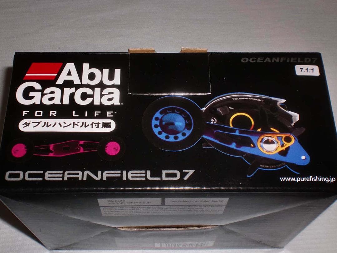 アブガルシア（Abu）　オーシャンフィールド７【右巻き】スペアハンドル付き　新品