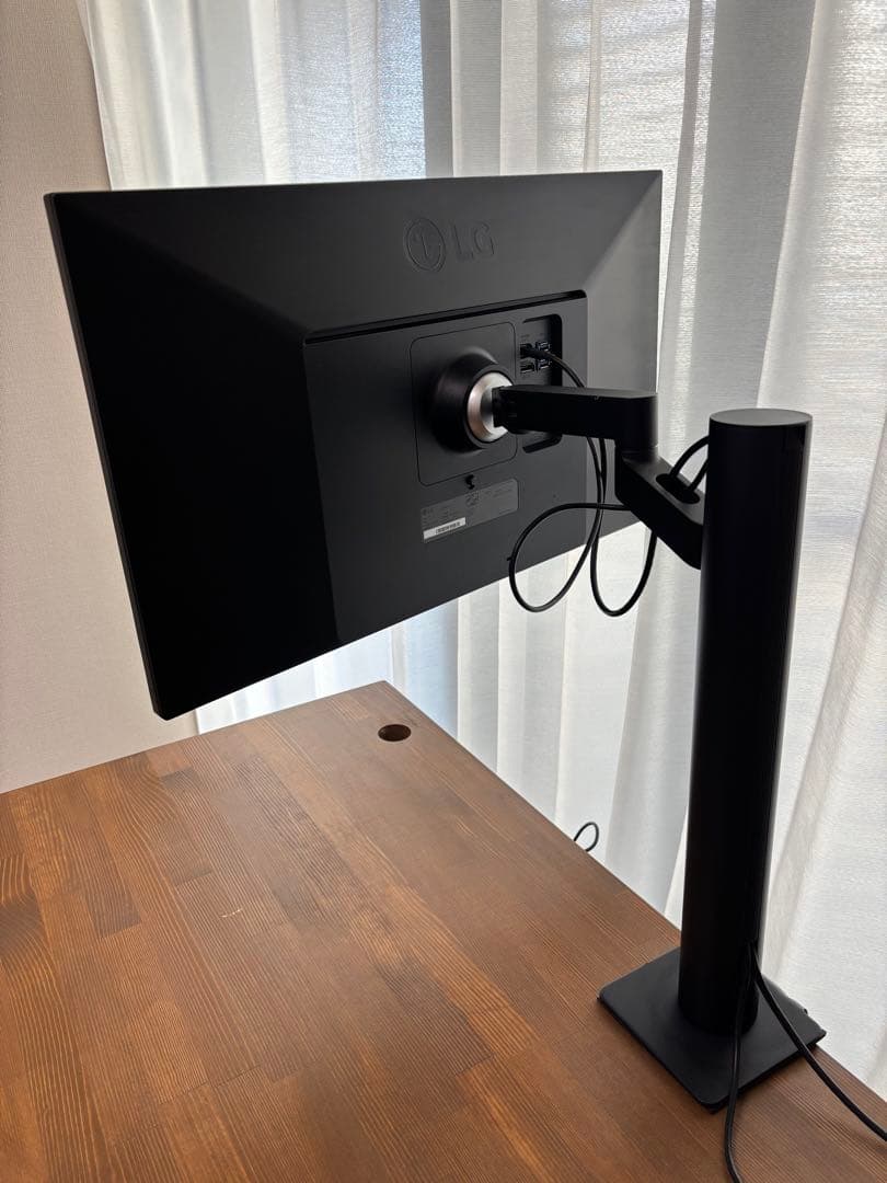 LG エルゴノミクス スタンド モニター 4Kディスプレイ 27UN880-B