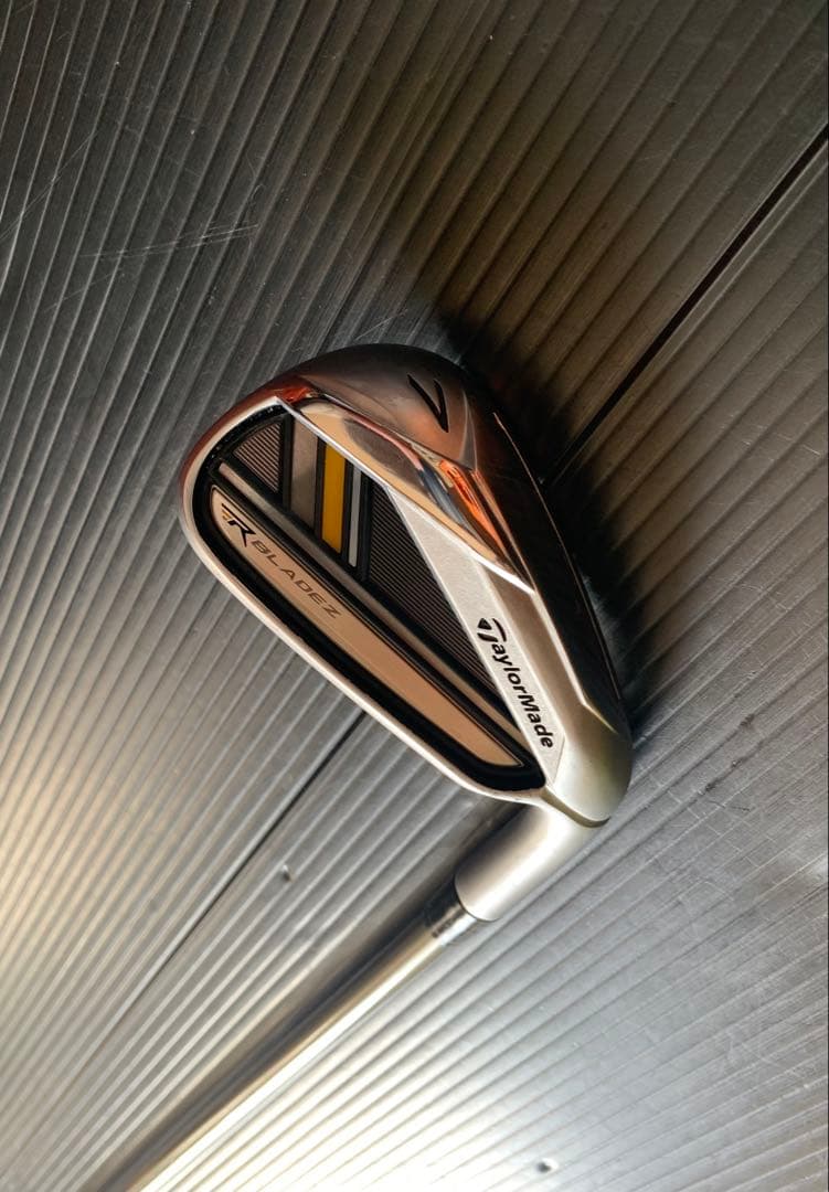 テーラーメイドロケットブレイズ アイアン(#7単品) TM7-313 レディース