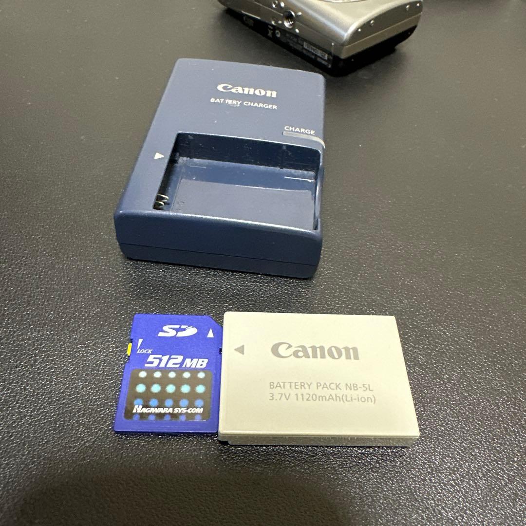 美品　キャノンCanon IXY DIGITAL 810IS 動作確認済み