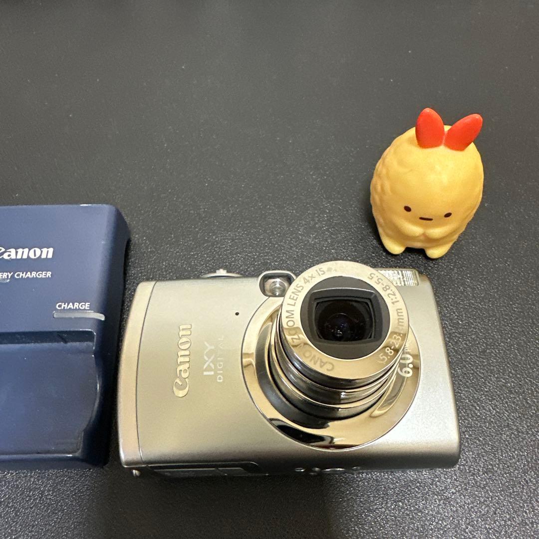 美品　キャノンCanon IXY DIGITAL 810IS 動作確認済み