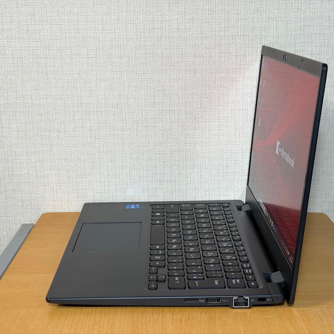 【中古美品】DYNABOOK G83/HS i5第11世代8GBメモリ