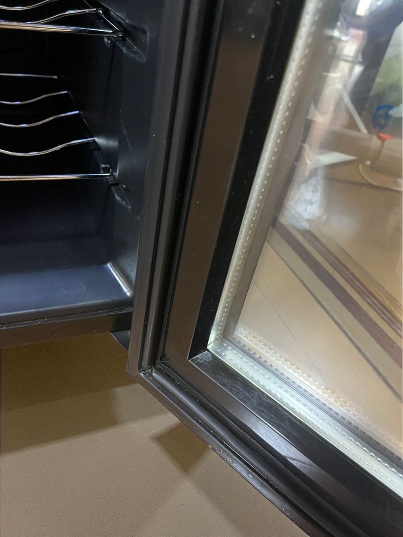 ニッセン　ホームワインセラー　18本