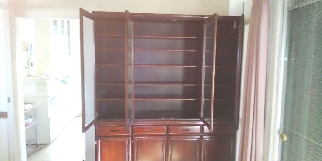 木製食器棚 アンティーク 4面 収納豊富