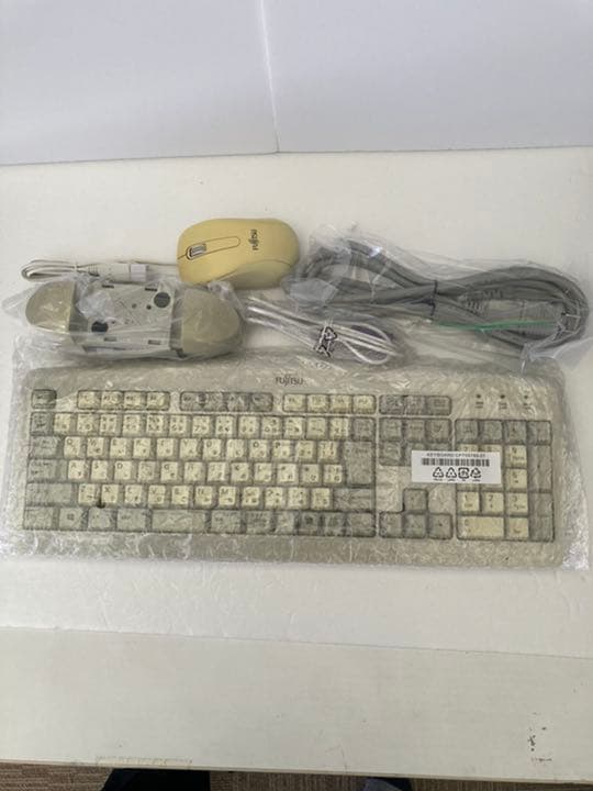 即、使えます。マイクロソフトオフィス付 富士通デスクトップパソコン