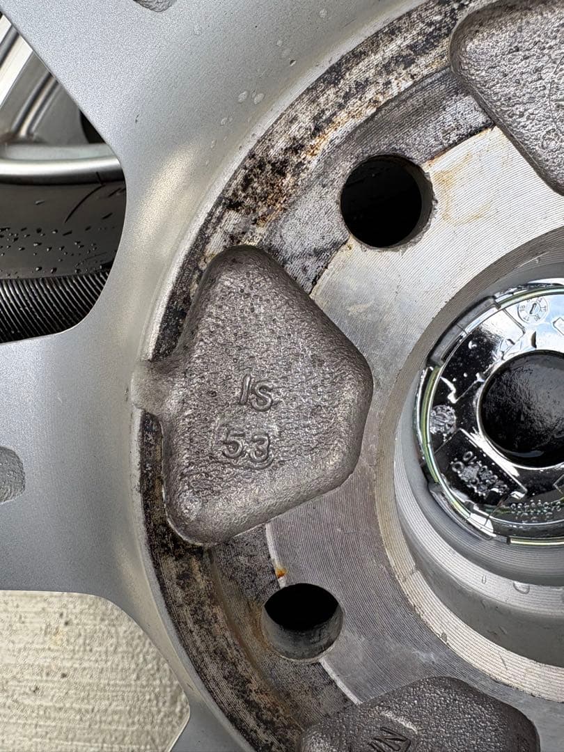 195/65R15ブリジストンスタッドレスタイヤ