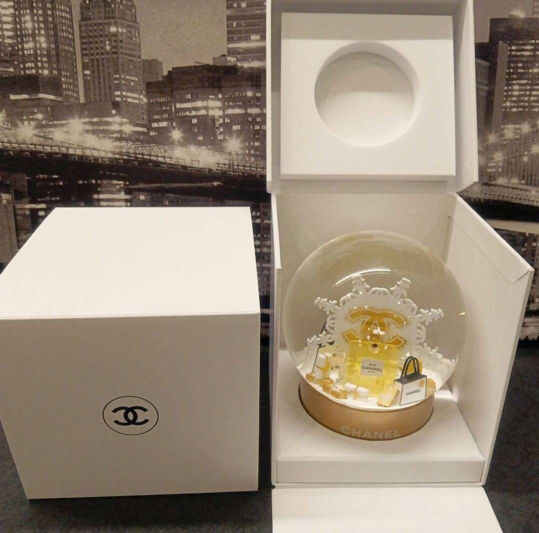 2024年クリスマス限定 シャネルスノードーム