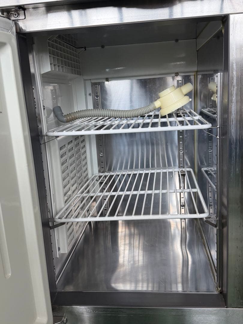 2013年 フクシマテーブル形冷凍冷蔵庫 1200x600x800