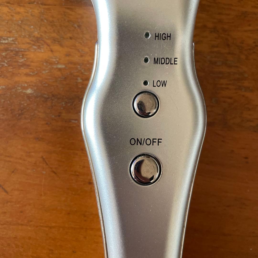 【リベラータ】Liberata ララルーチュRF 美顔器