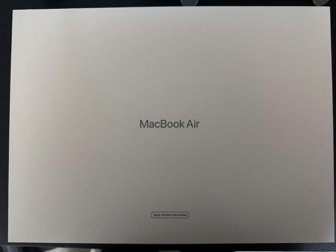 MacBook Air M2 13インチ 8GB/256GB Apple整備済品