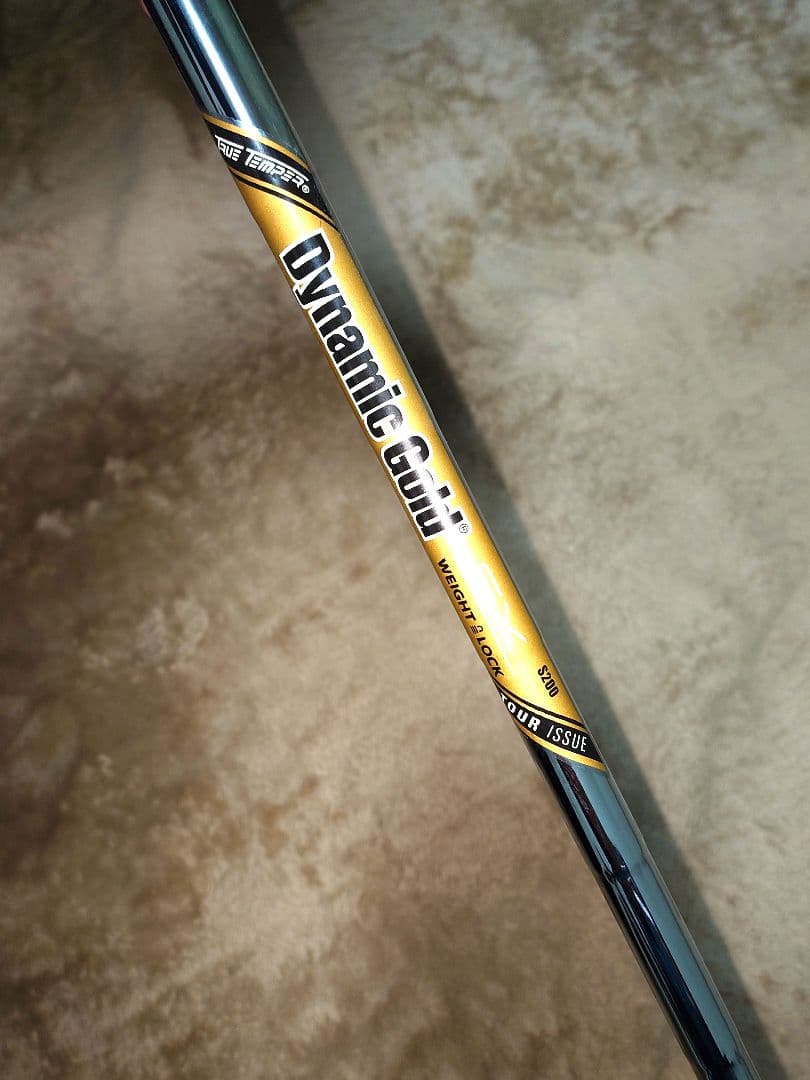 スリクソン　ZXi5 5番アイアン単品　ダイナミックゴールドツアーイシュー