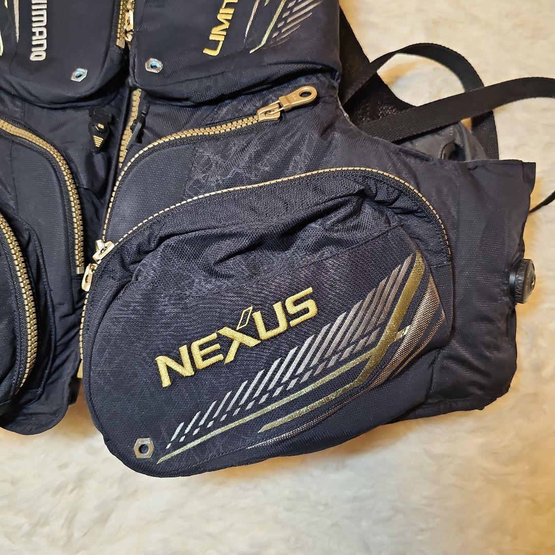 フローティングベスト LIMITED PRO　枕付き